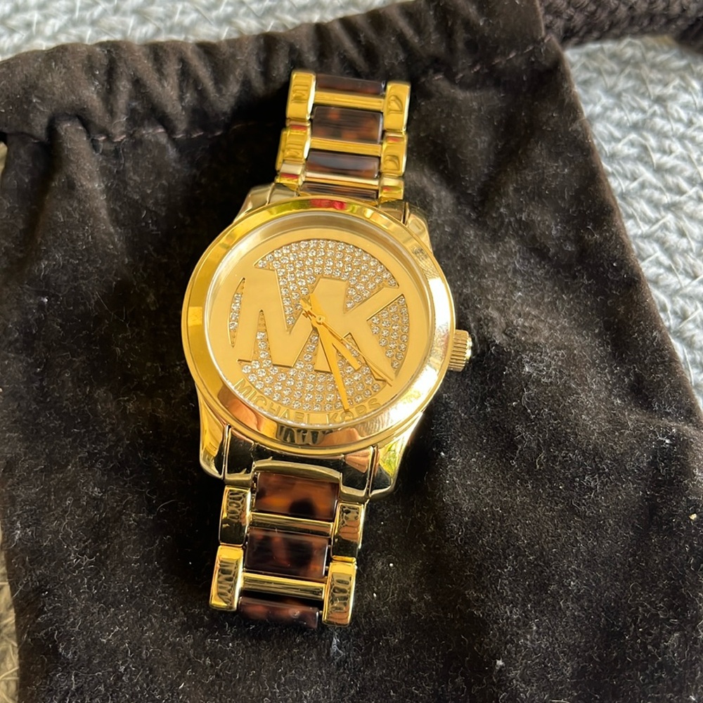 Michael Kors Gold and Tortoise Shell Watch - Picture 3 of 3